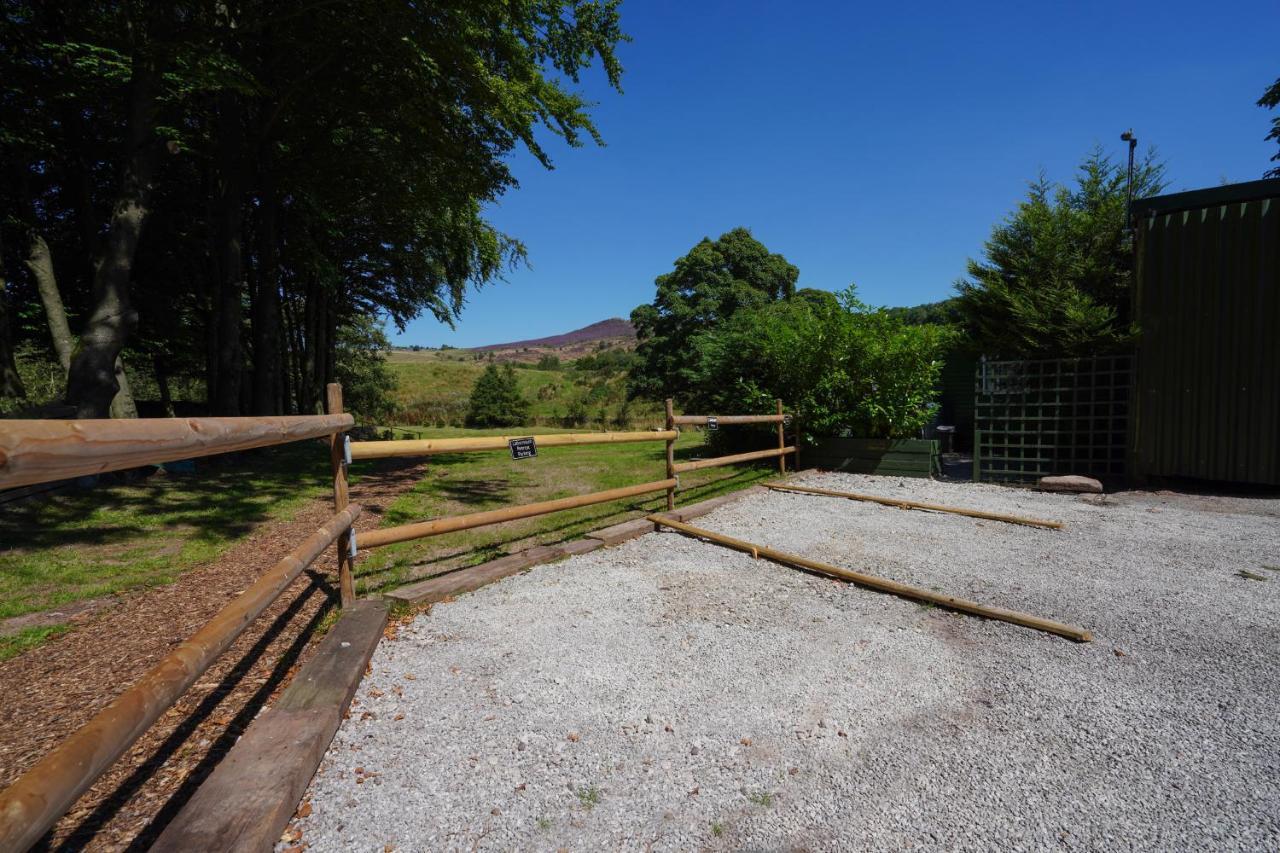 Lavender Retreat With Private Hot Tub Guest House Upper Hulme Exterior foto